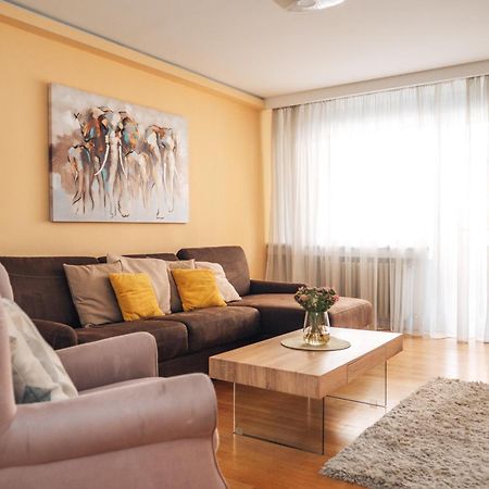 Crown Central Three Bedroom Apartment Βελιγράδι Εξωτερικό φωτογραφία