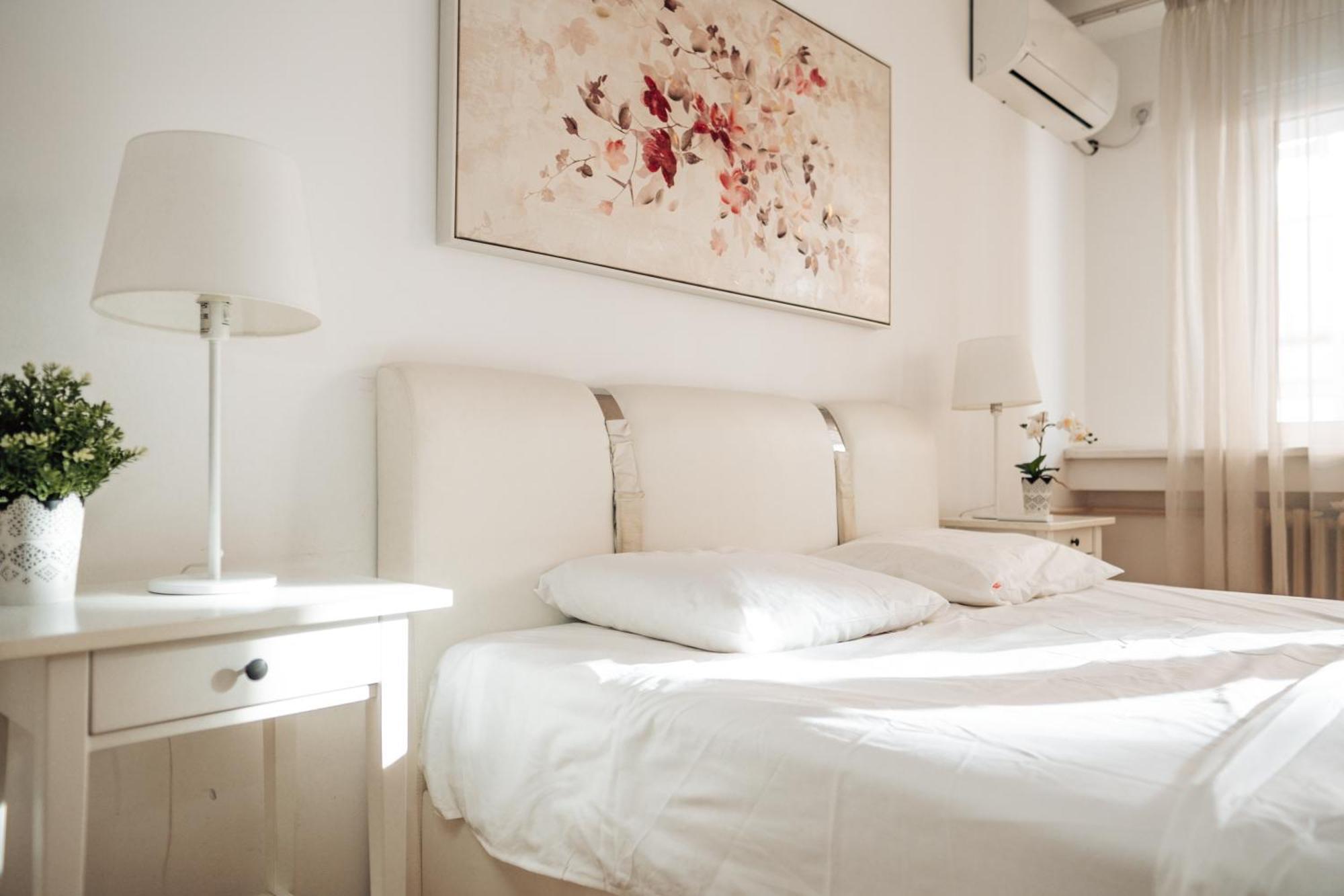 Crown Central Three Bedroom Apartment Βελιγράδι Εξωτερικό φωτογραφία