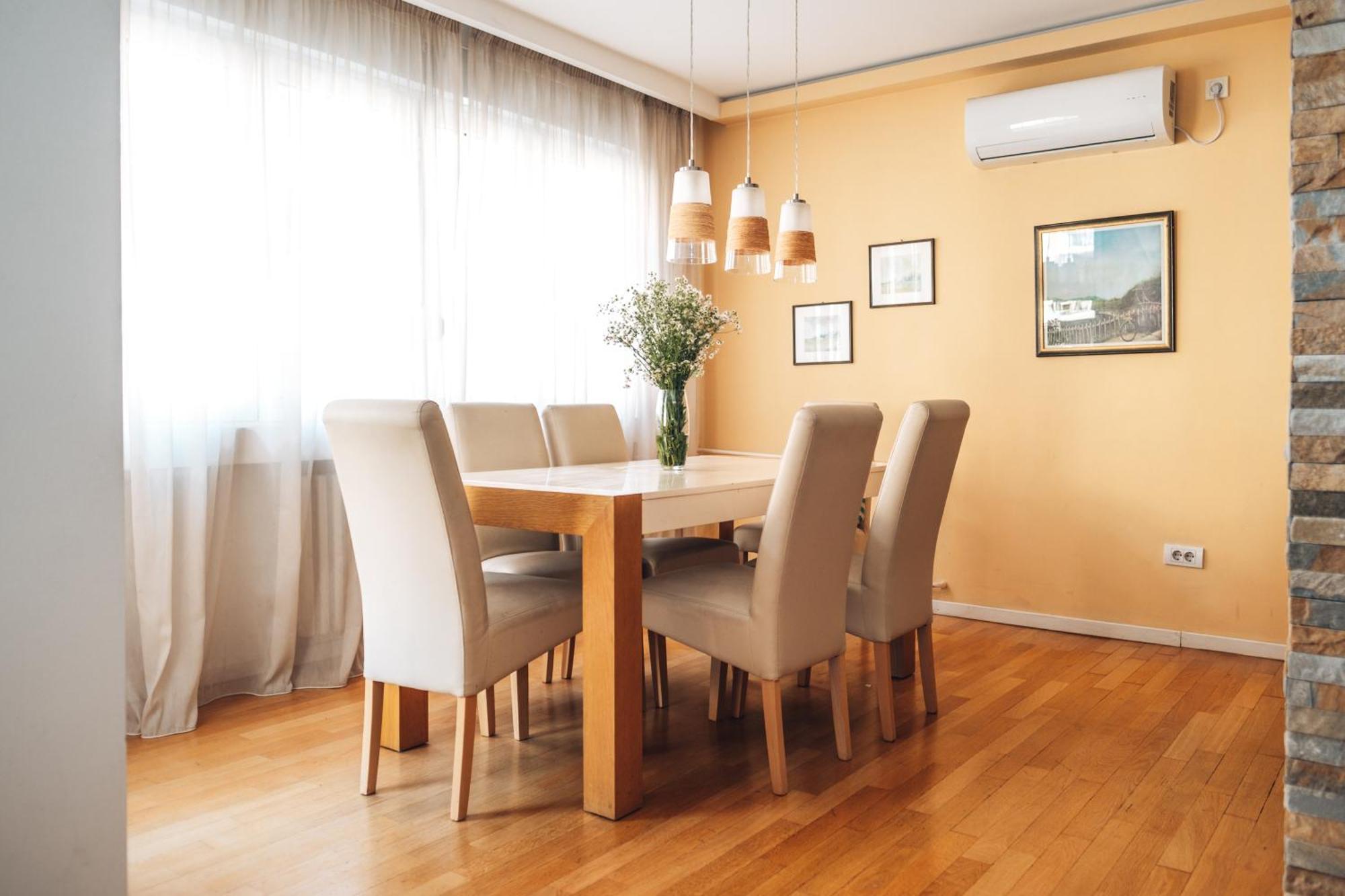 Crown Central Three Bedroom Apartment Βελιγράδι Εξωτερικό φωτογραφία